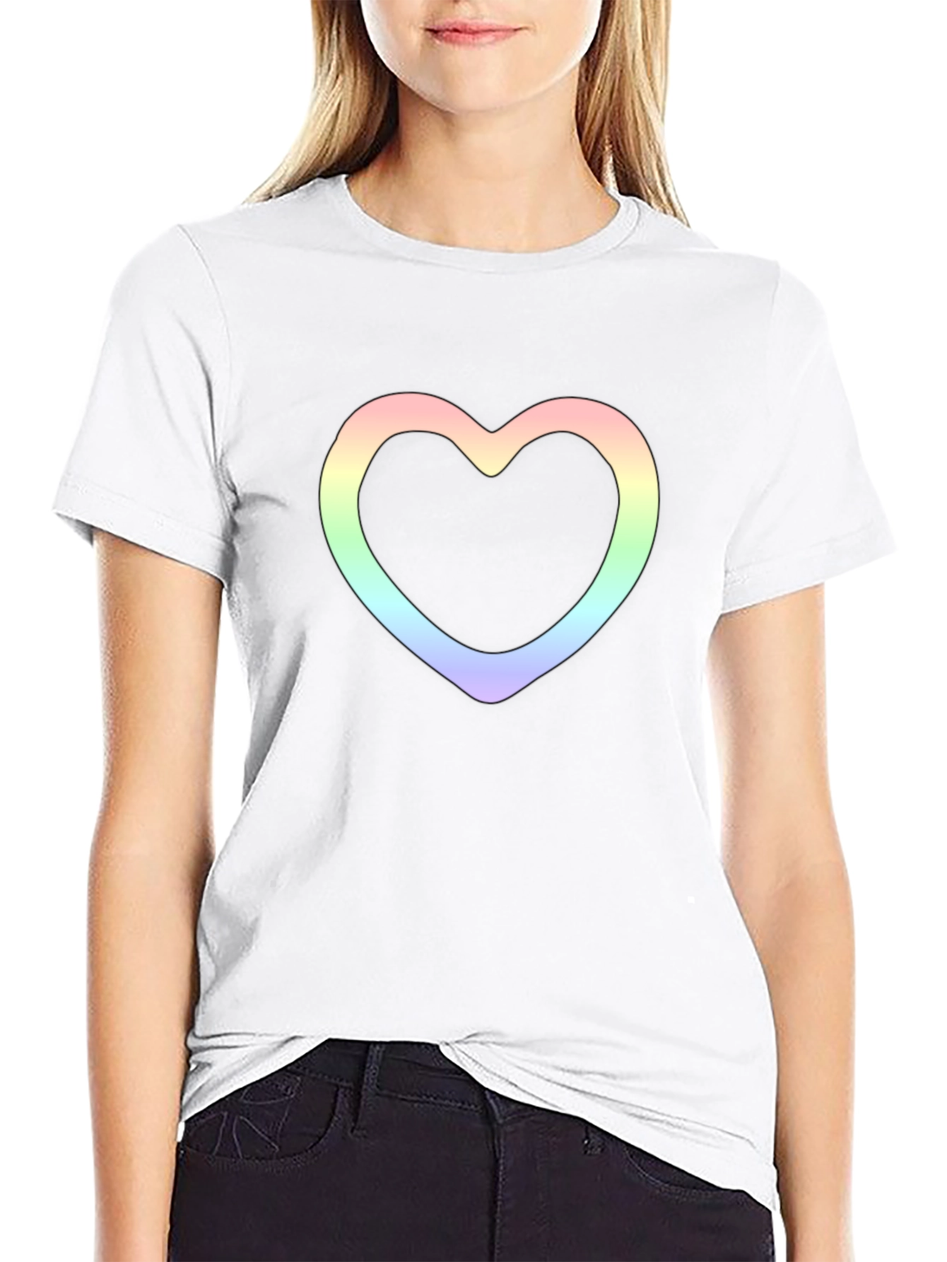 Heart Outline Graphic Tee - Stylish Black T-Shirt