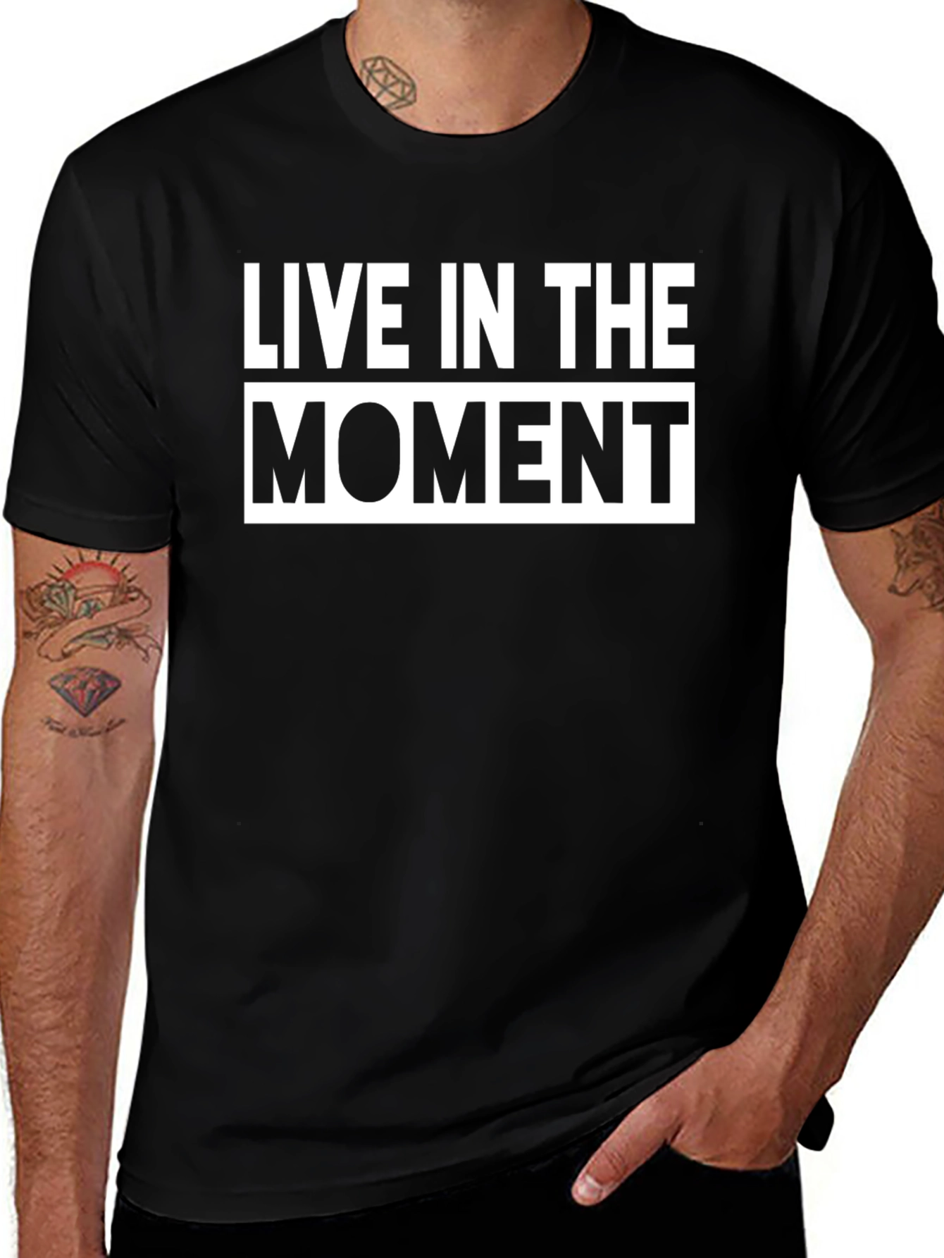 Live in the Moment Graphic Tee - Black