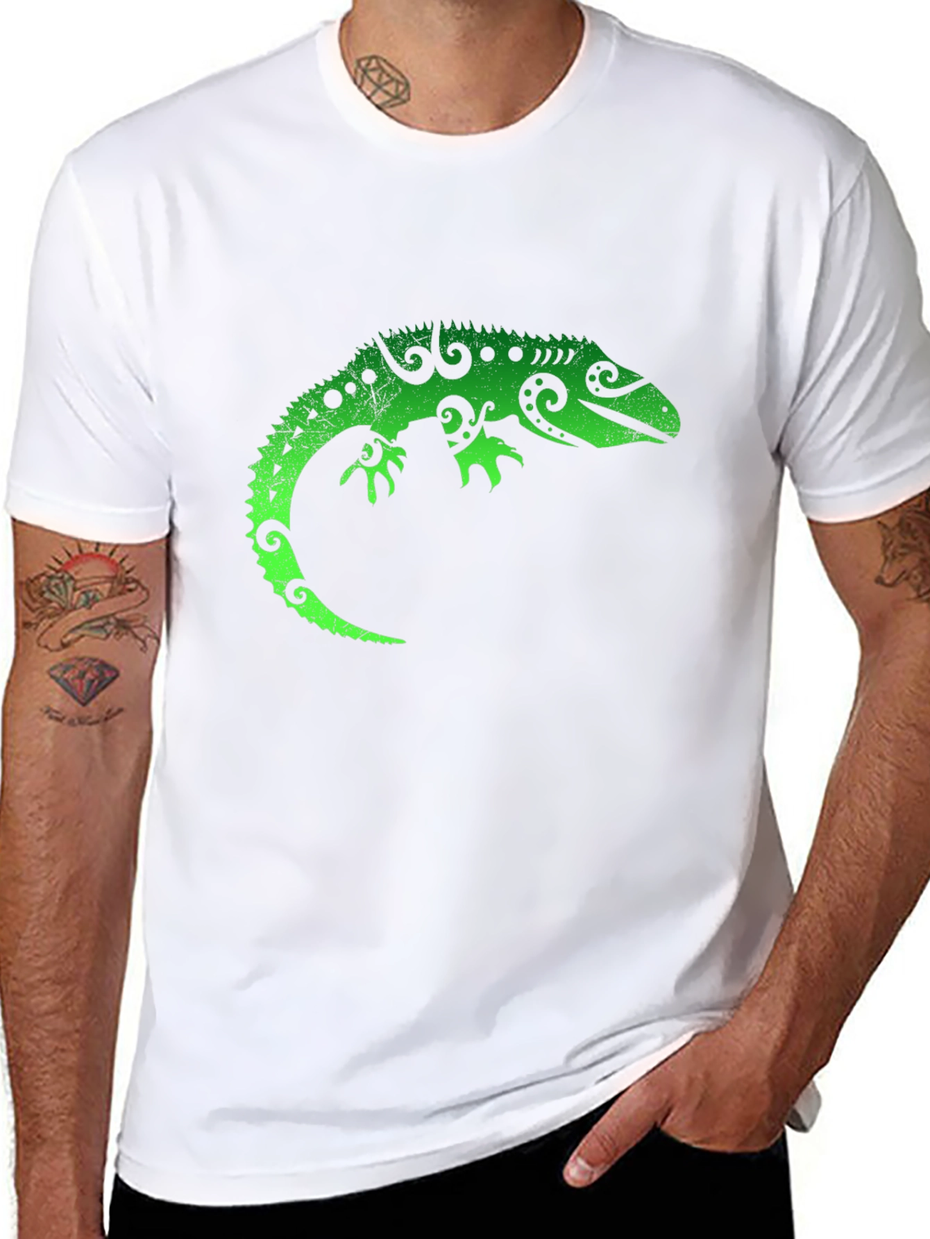 Green Lizard Graphic Tee - Cool Reptile T-Shirt