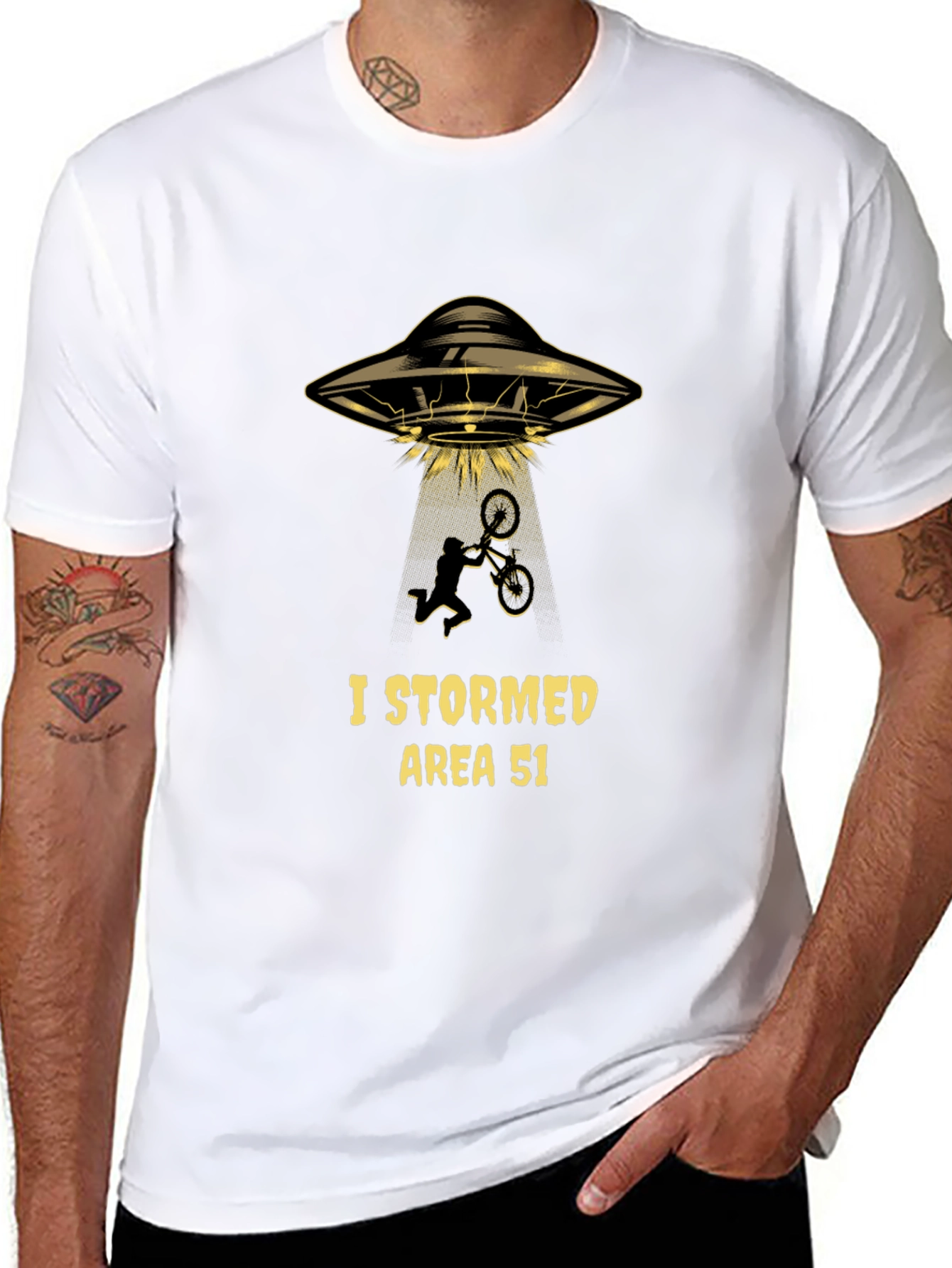 I Stormed Area 51 Alien Abduction Graphic T-Shirt