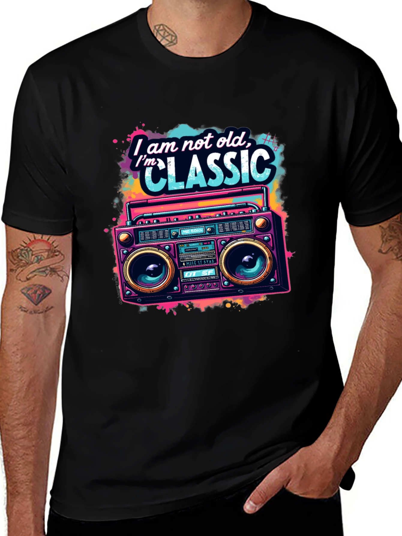 Retro Boombox T-Shirt - Im Classic Graphic Tee