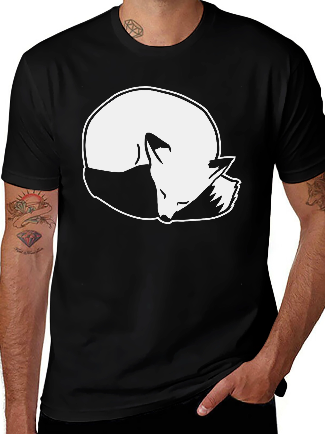 Sleeping Fox Graphic T-Shirt - Black